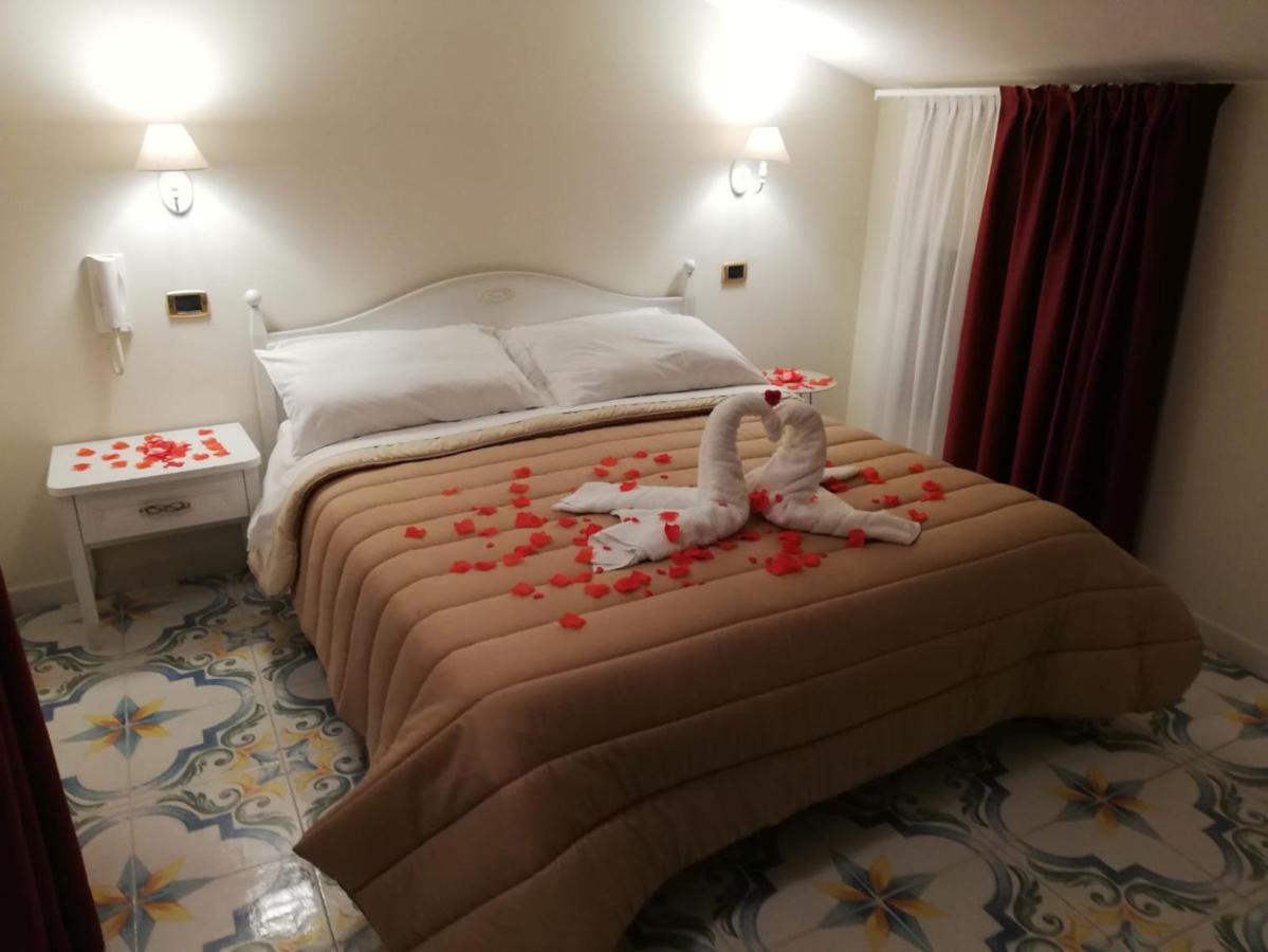 Il Sogno Srls Hotel Airola Екстериор снимка